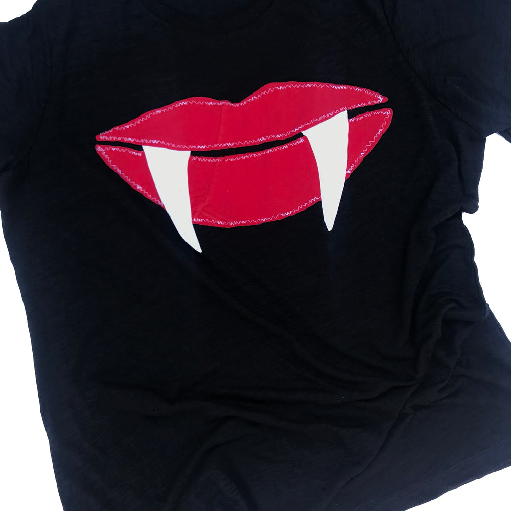 Adult VAMPIRE black tee